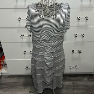 Pixley short sleeve dress, size L